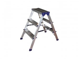 Лестница-стремянка Алюмет 3-х ступенчатая,  двухсторонняя, серия "AD"   арт.AD7203 - фото 1